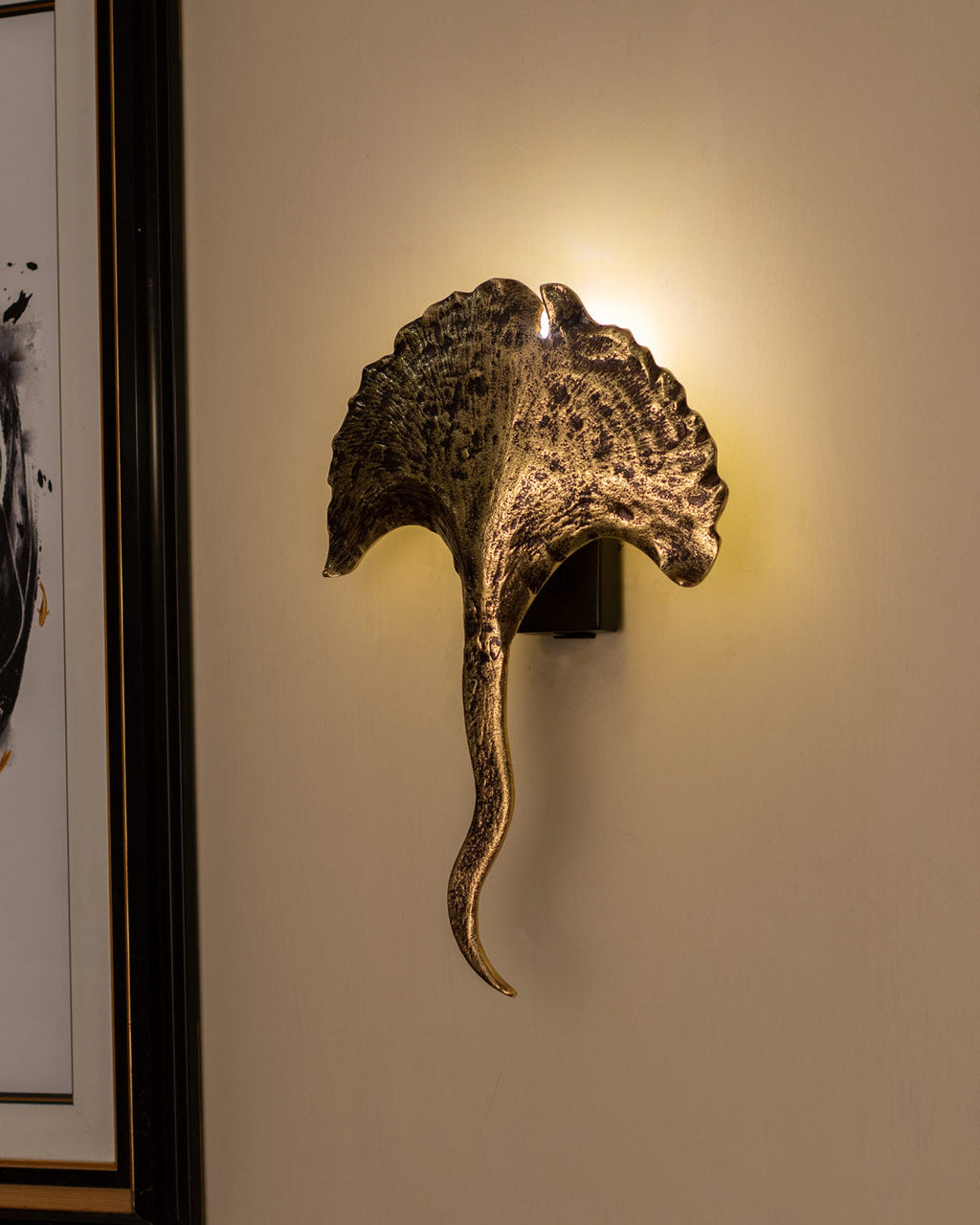 Ginkgo Leaf Wall Light - Rustic Gold