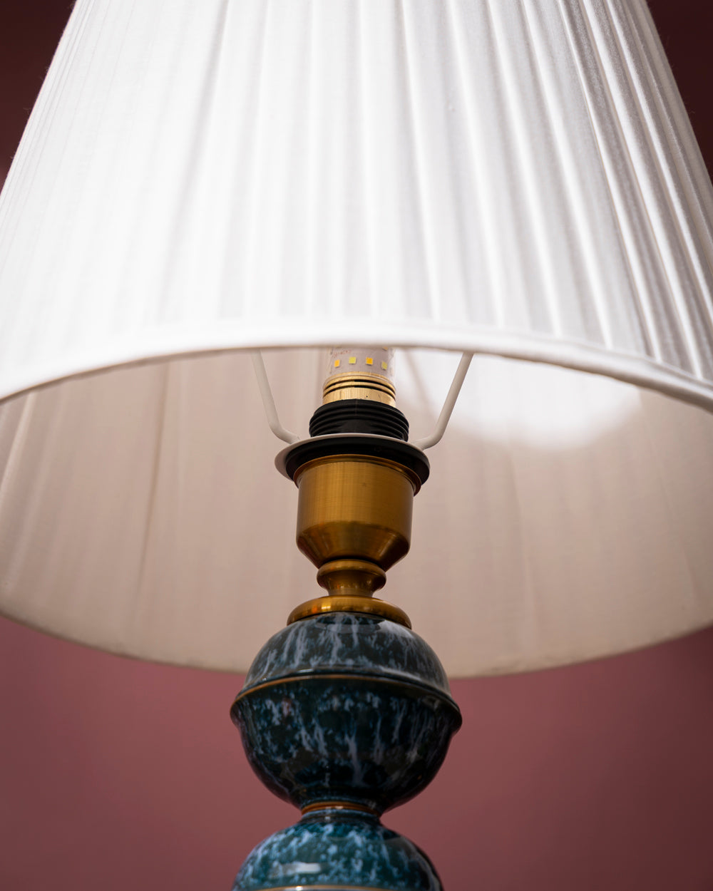Serpentine Stack Ceramic Table Lamp