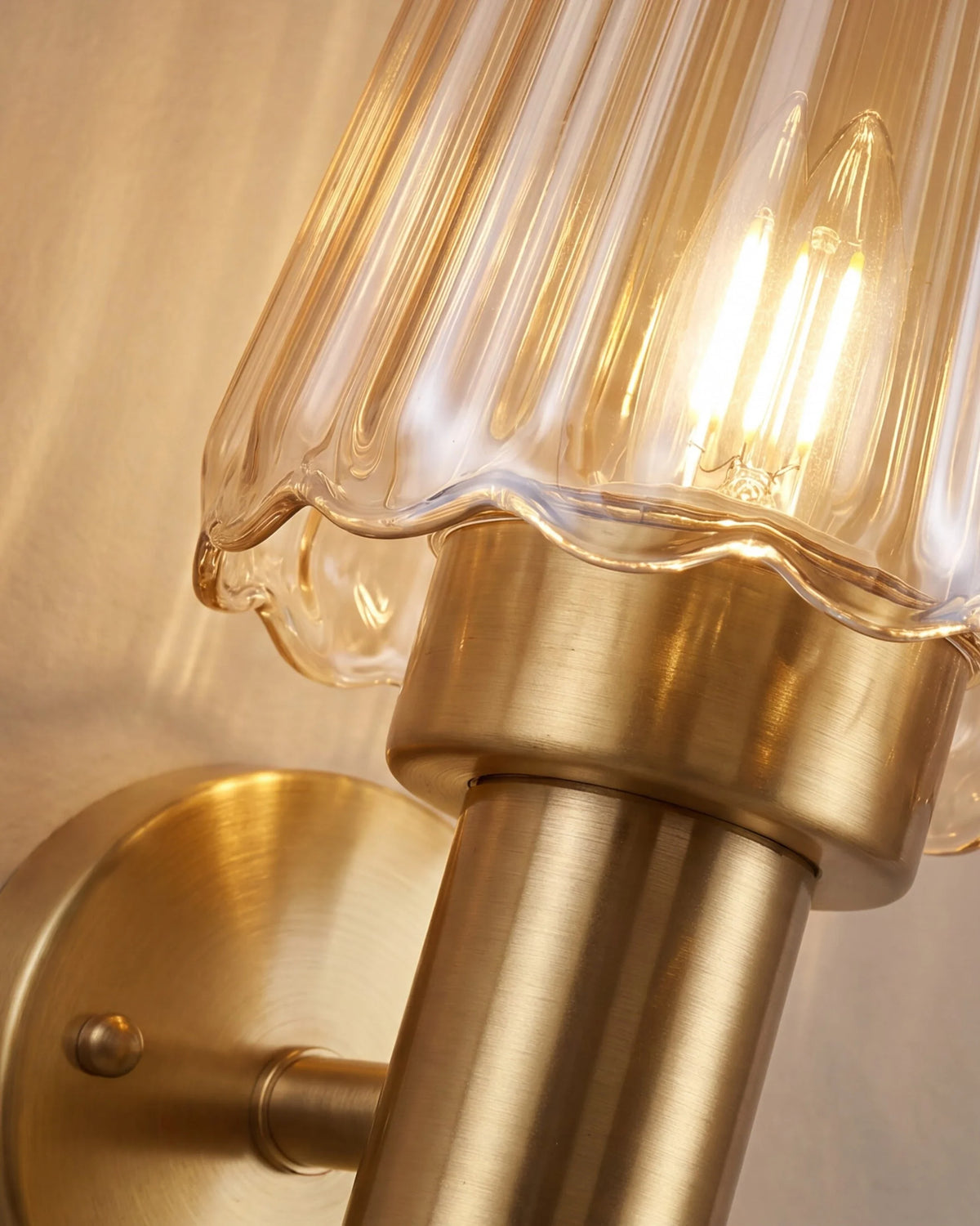 Vintage Petal Glass Wall Light